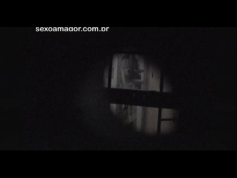 ❤️ Blondie ichi bo'sh g'ishtlar orqasida yashiringan qo'shni voyeur tomonidan yashirincha videoga tushadi ❤️❌ Sifatli jinsiy aloqada pornoda uz.passionateembracespotlight.ru ❌❤