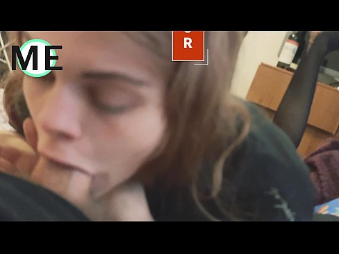 ❤️ Bo'g'iz bo'shlig'i, yirtilgan külotlu çoraplar va yirtilgan poshnalar bilan tanishish yoqimli ❤️❌ Sifatli jinsiy aloqada pornoda uz.passionateembracespotlight.ru ❌❤